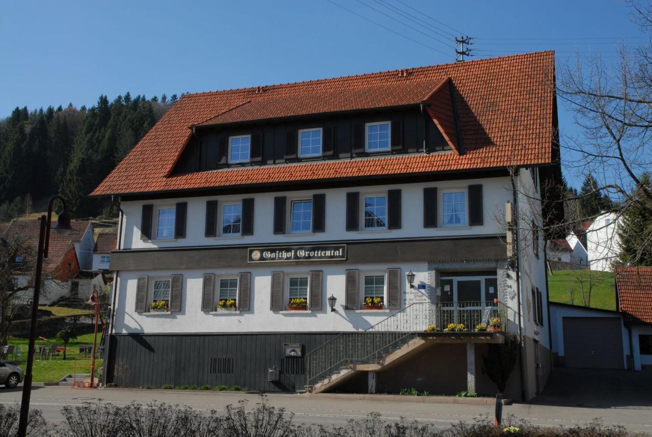 Hotel Garni Grottental Messstetten 外观 照片