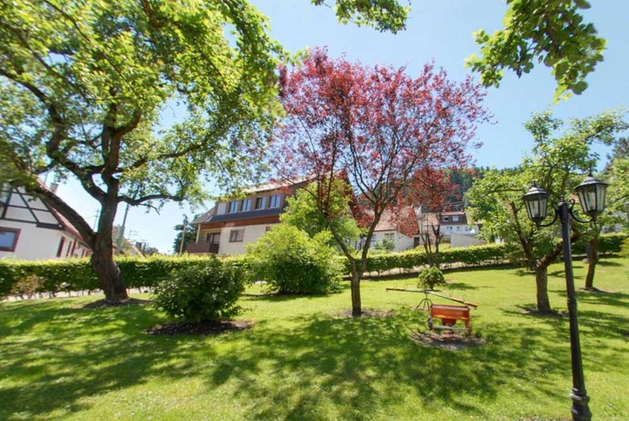 Hotel Garni Grottental Messstetten 外观 照片